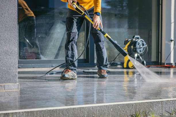 Best Parking Lot and Garage Cleaning  in Clayton, MO